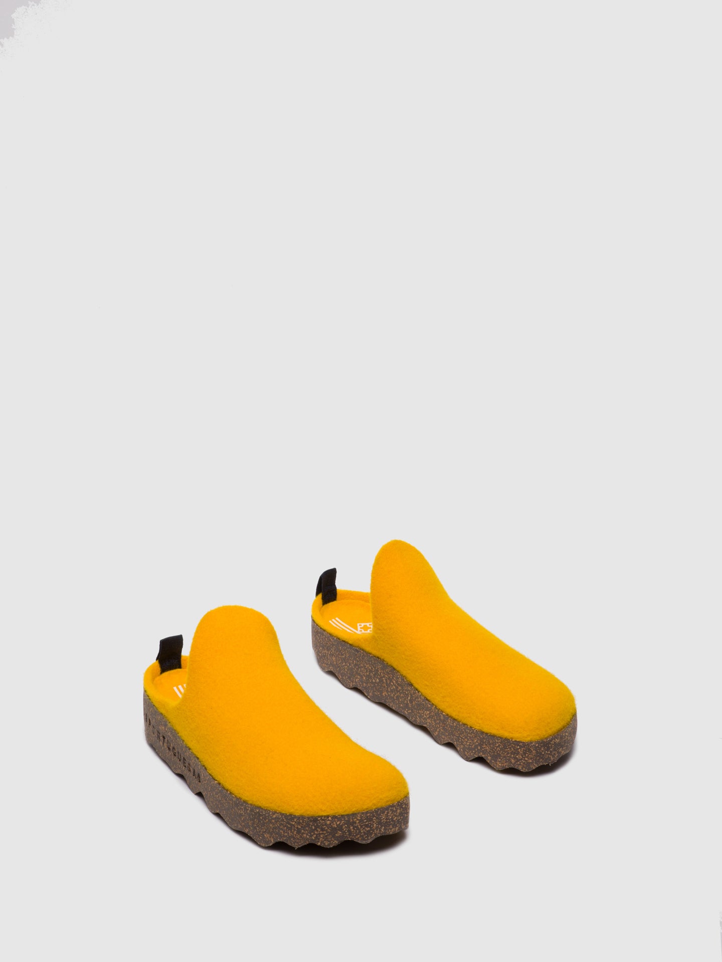 ASPORTUGUESAS Round Toe Mules COME L Yellow