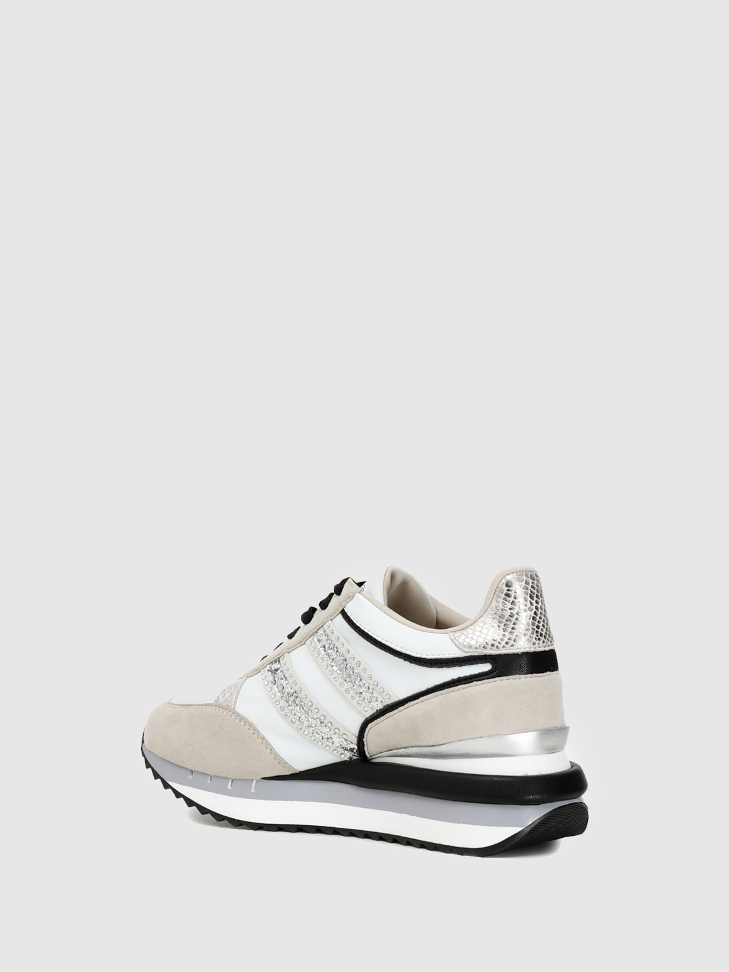 Cafè Noir White Lace-up Trainers