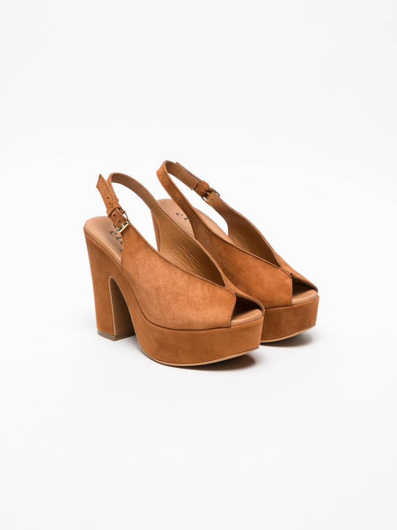 Clay's Brown Platform Sandals