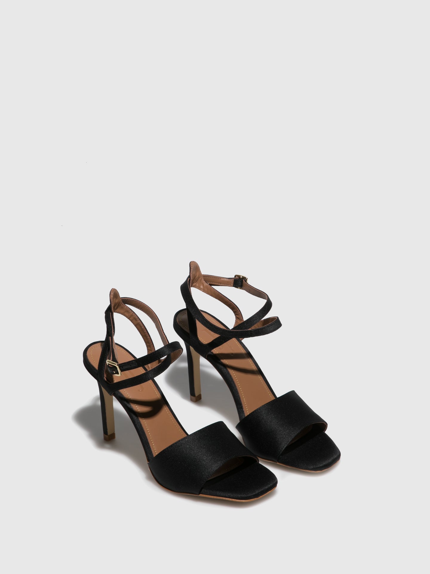 JJ Heitor Black Heel Sandals