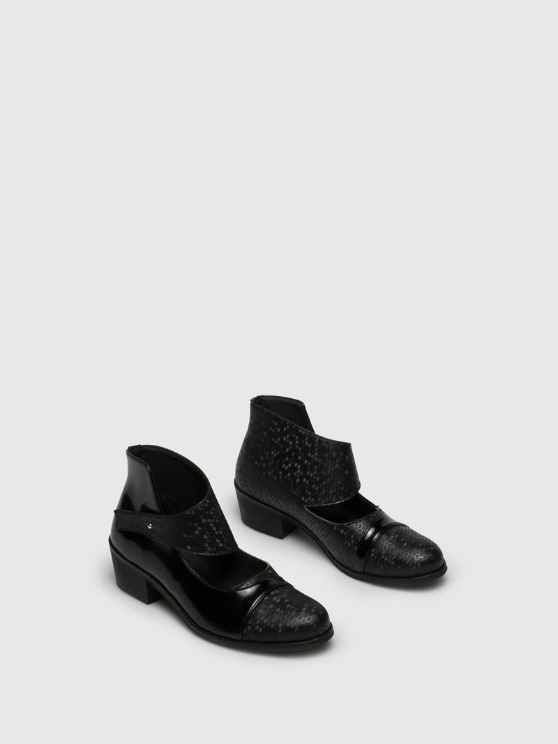 Marita Moreno Gloss Black Round Toe Shoes