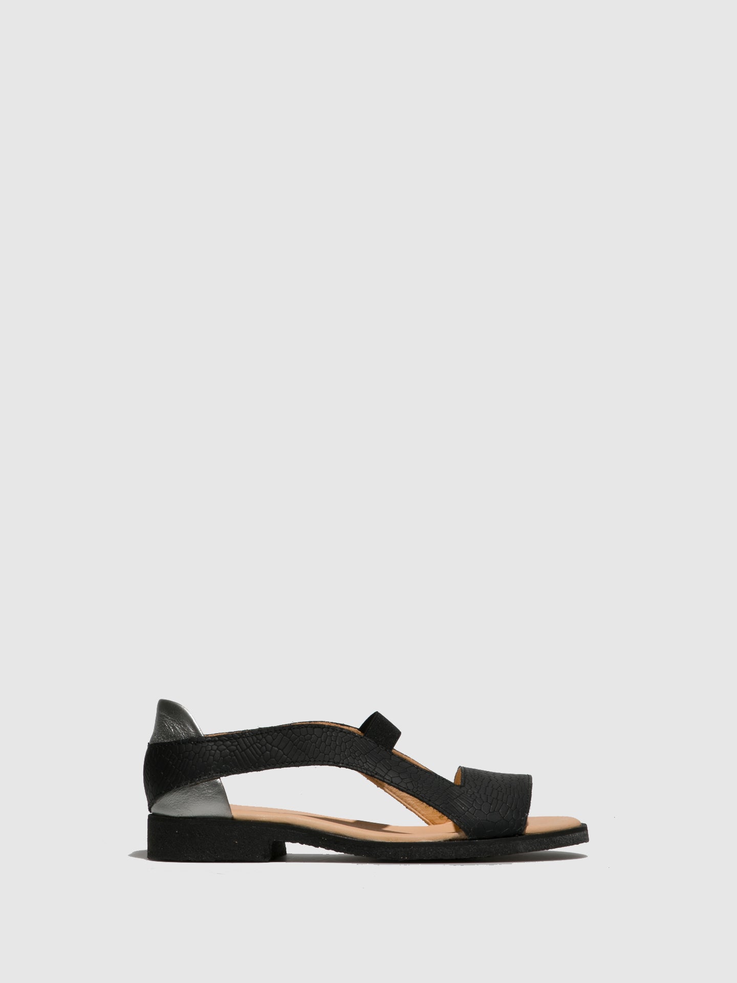 Marita Moreno Gray Black Flat Sandals