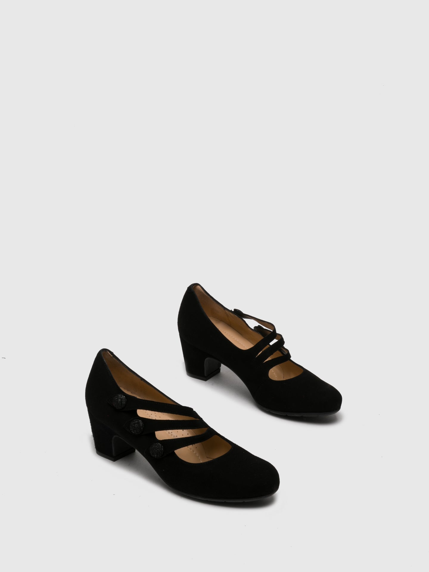 Perlato Black Round Toe Shoes