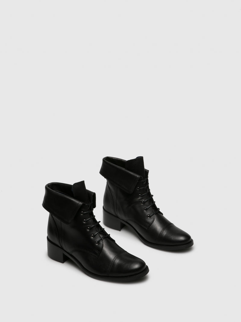 PintoDiBlu Black Leather Lace-up Ankle Boots