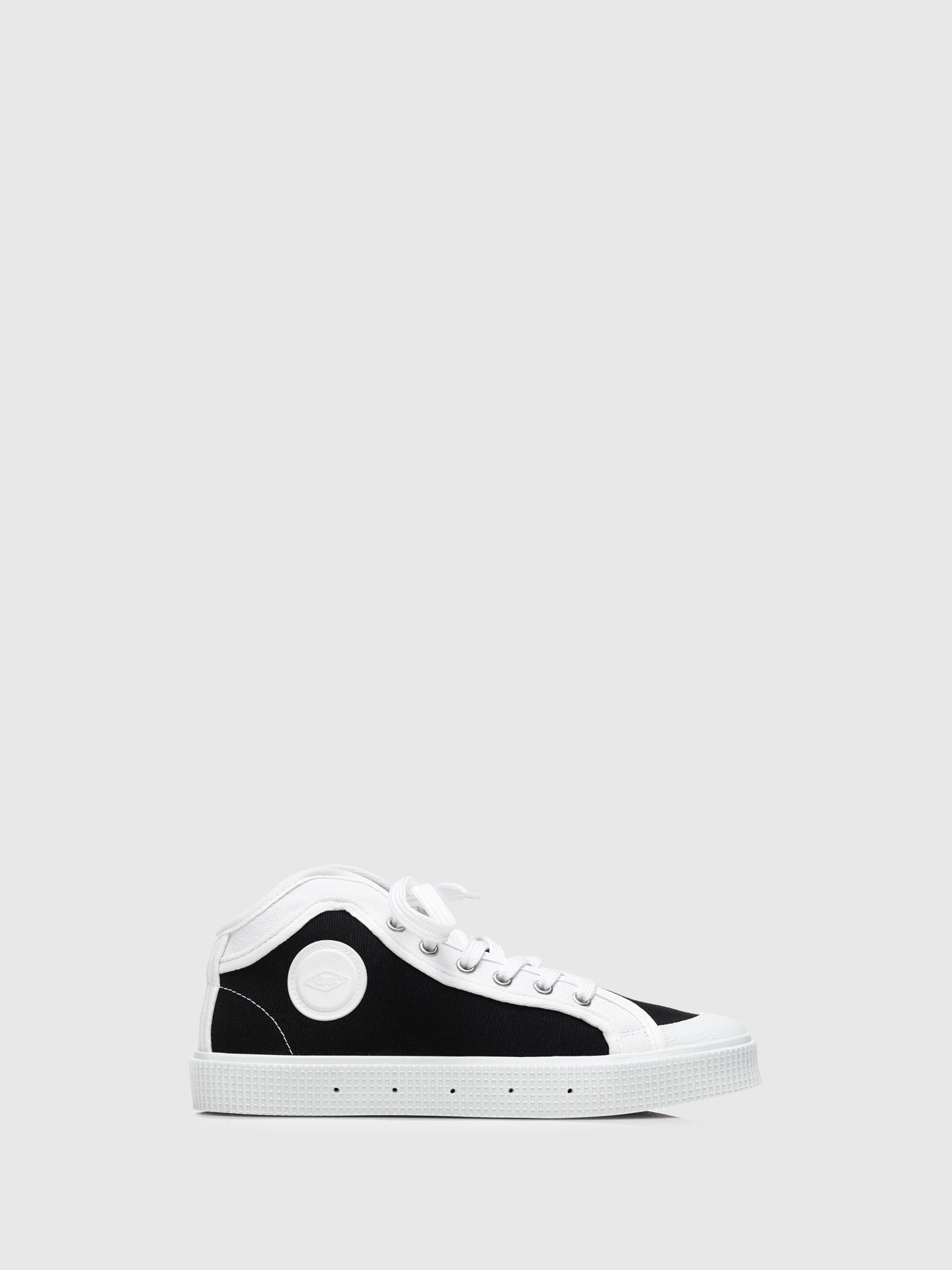 Sanjo Black White Lace-up Trainers