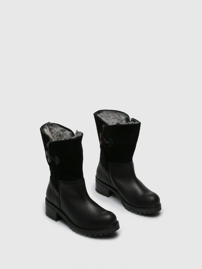 Sotoalto Black Round Toe Boots