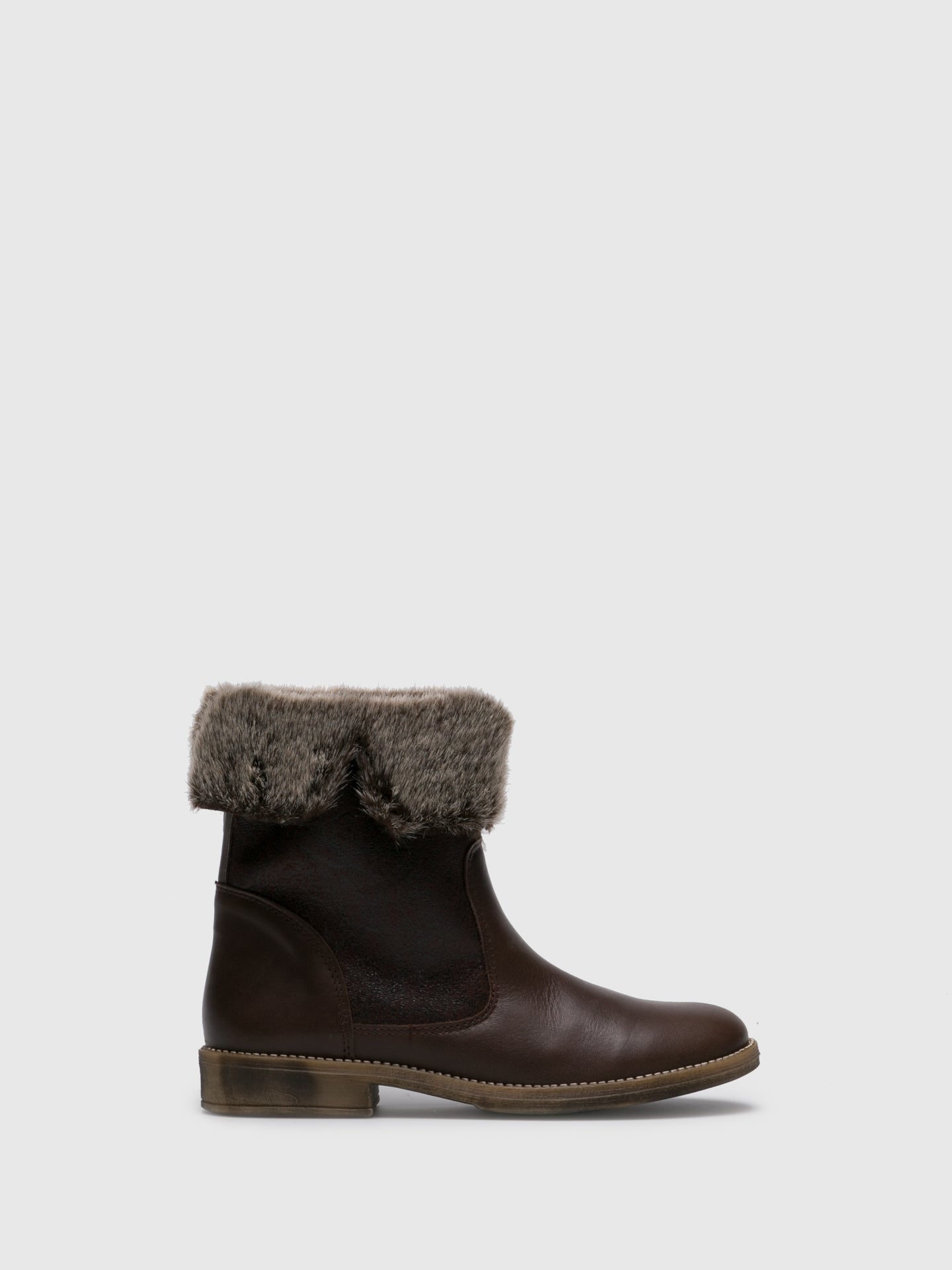 Sotoalto Brown Round Toe Ankle Boots