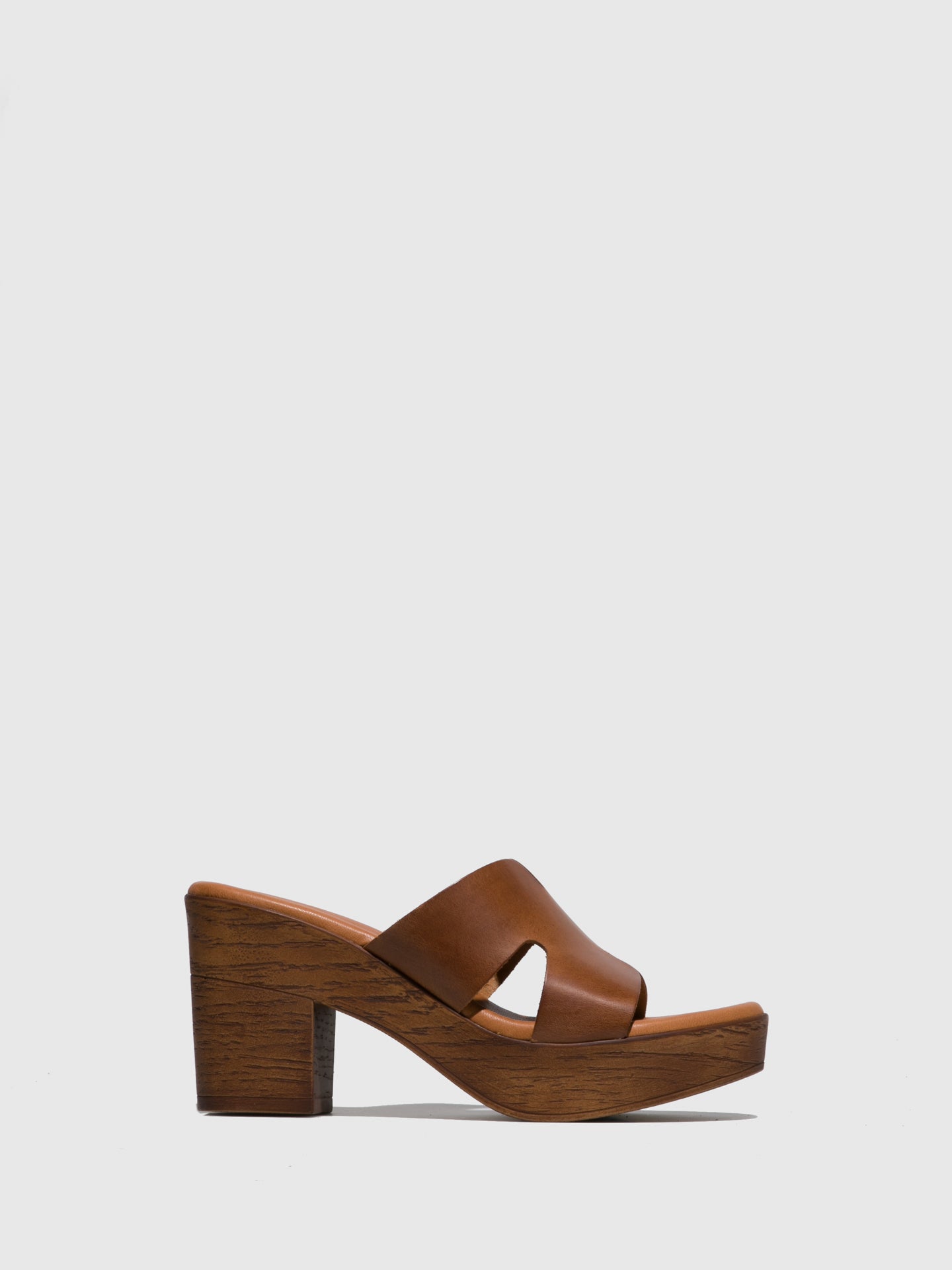 Sotoalto Brown Leather Round Toe Sandals