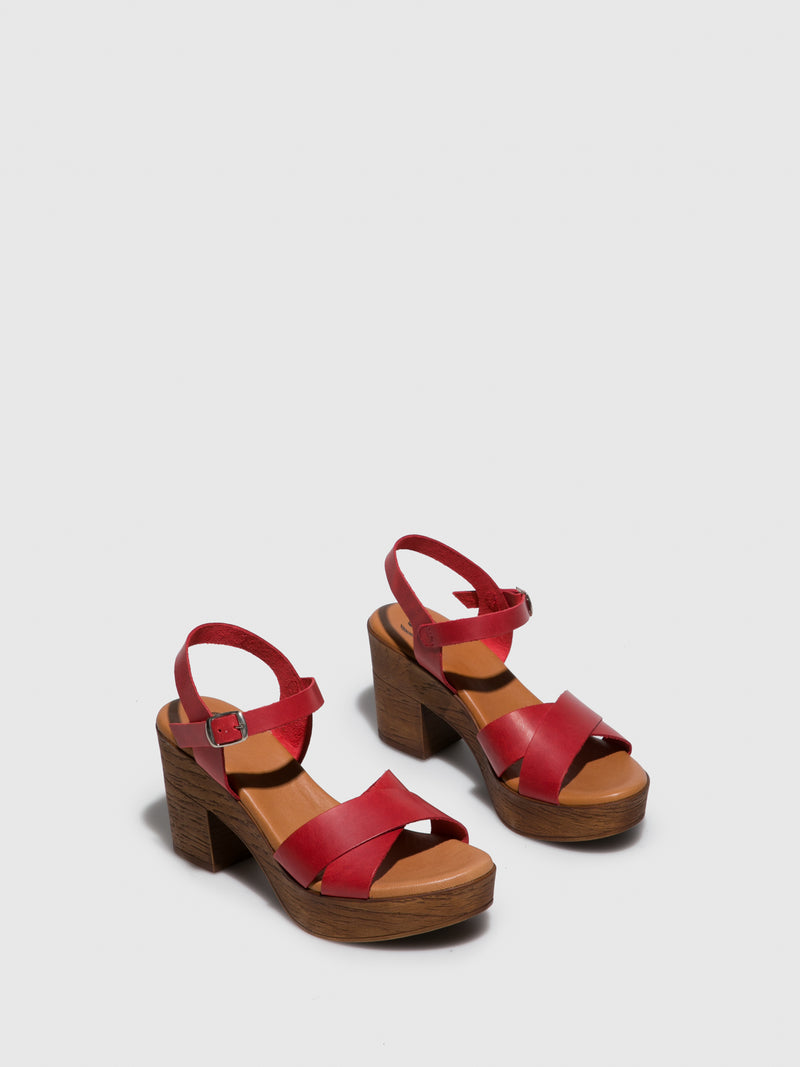 Sotoalto Red Buckle Sandals