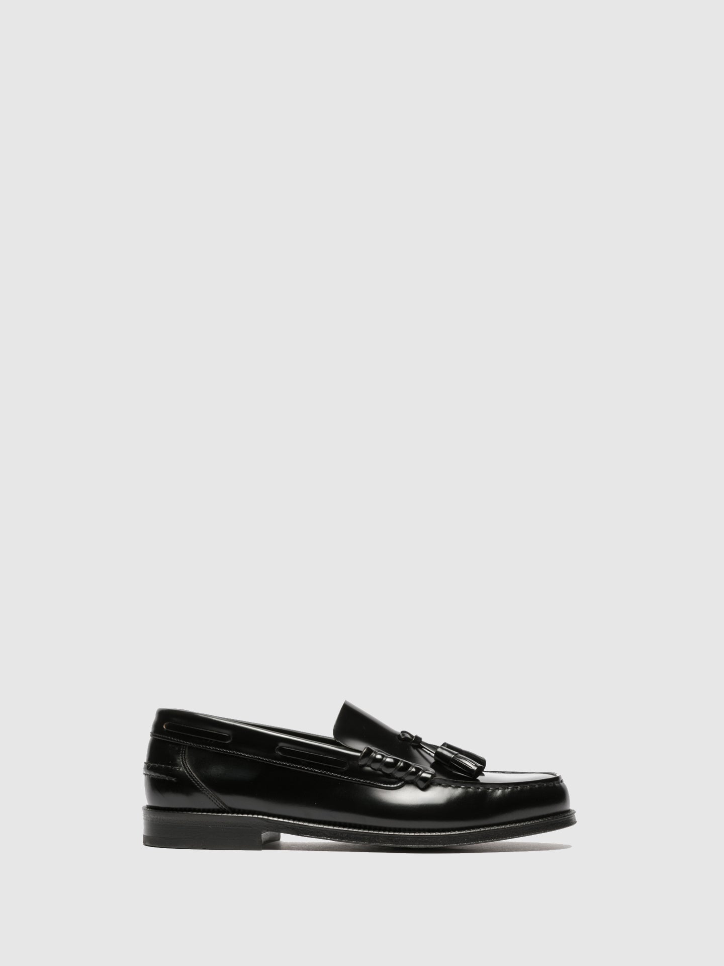 Yucca Black Loafers Shoes